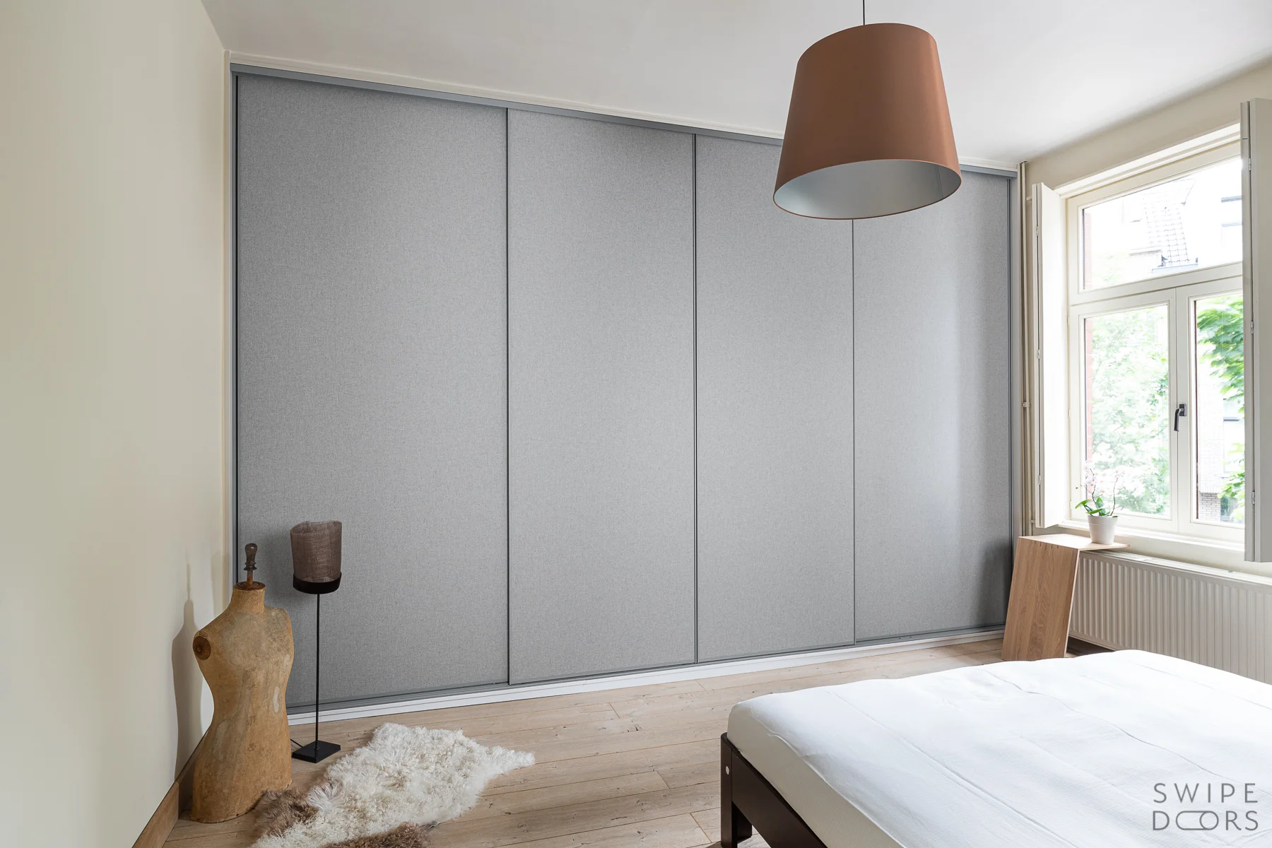 1 SWIPEDOORS SLAAPKAMER CHAMBRE A COUCHER 1